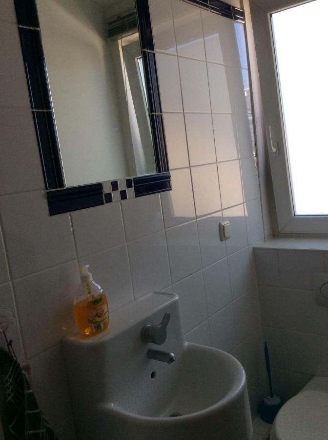 Dachstudio Mit Bad Und Terasse كولونيا المظهر الخارجي الصورة